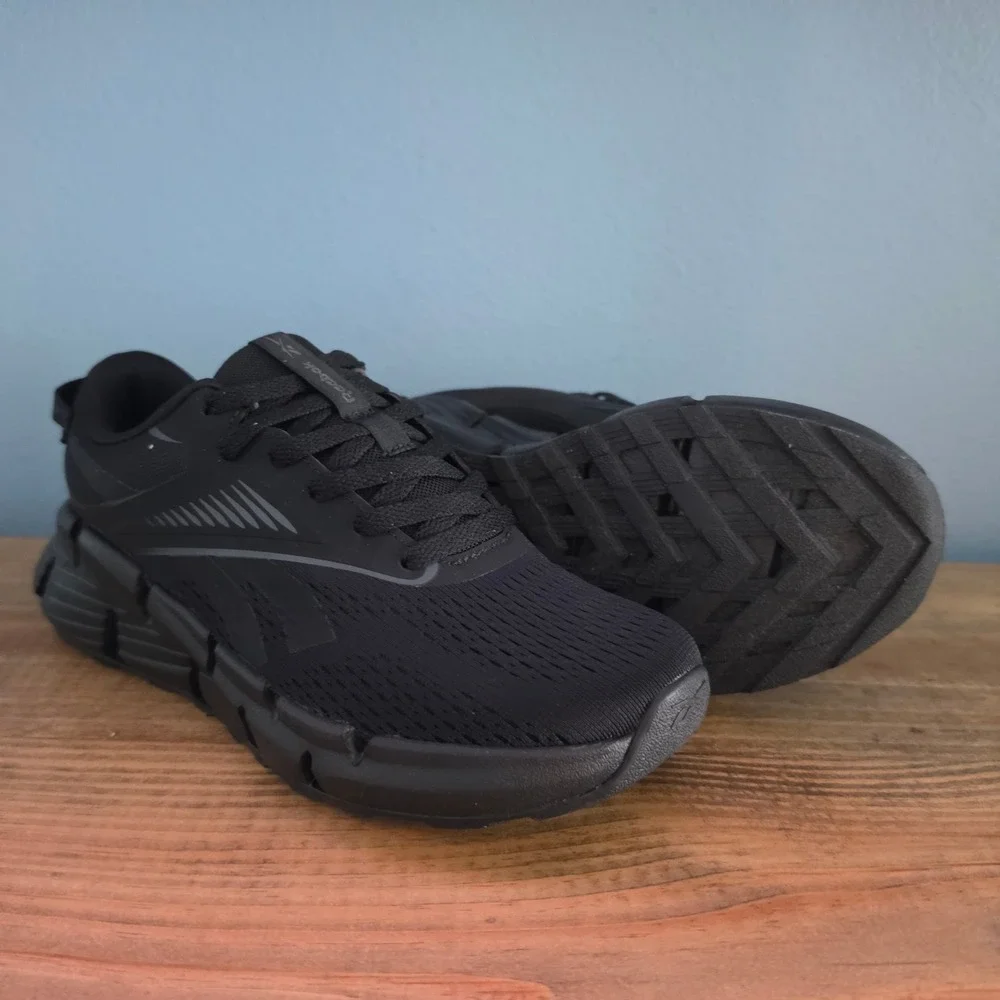 Reebok Kids Zig Dynamica 6 Running Shoes Black Athletic Sneakers 3.5 100274247